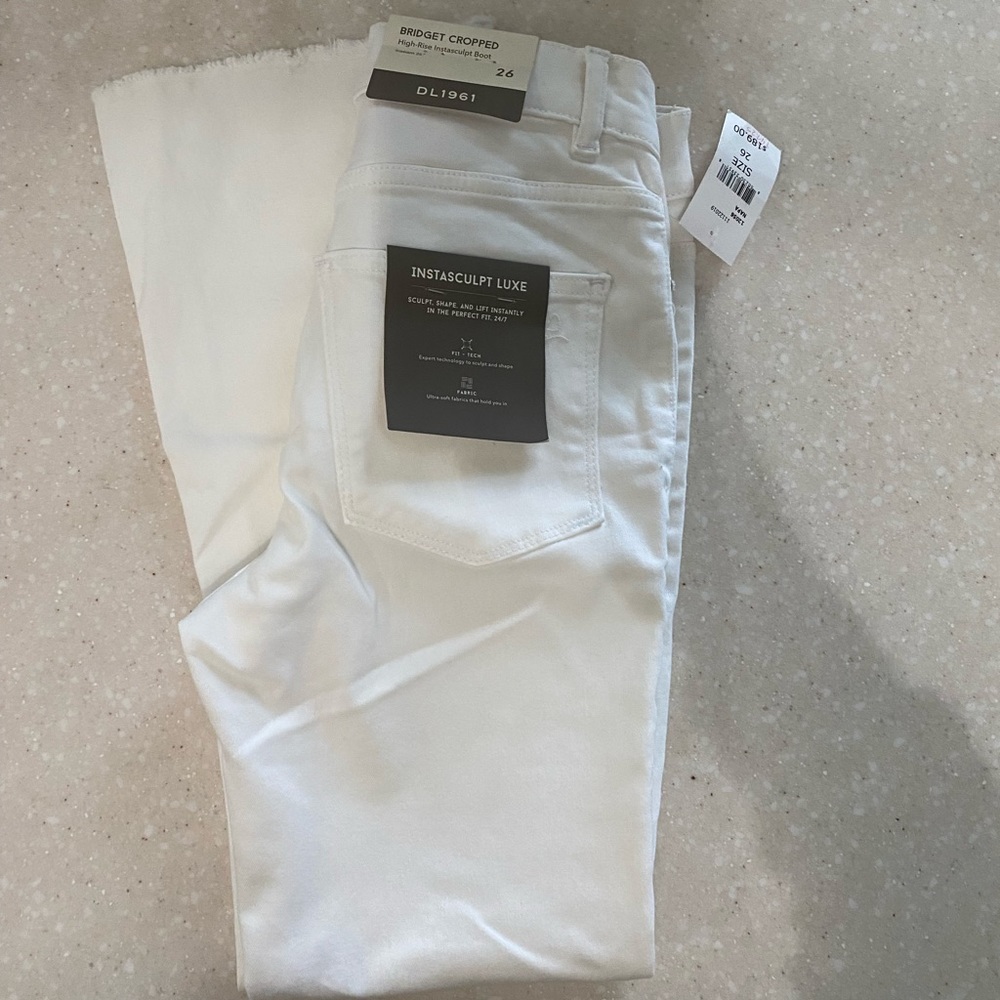DL1961 Bridget Cropped High Fise Instasculpt Boot size 26 (fits like a 25).